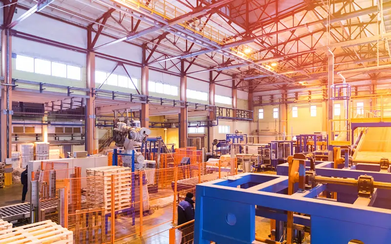Distribution operations at a manufacturing plant